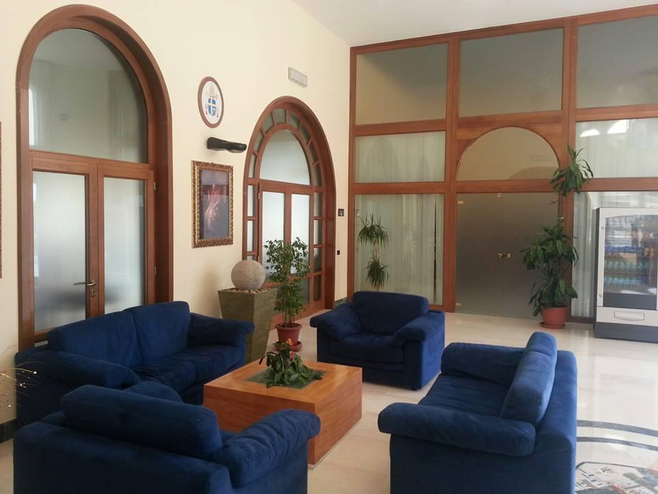 Casa Per Ferie Benedetto XIII Hotel กราวีนา อิน ปูเลีย ภายนอก รูปภาพ